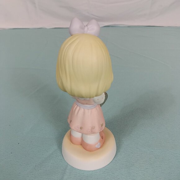 E3-4 Precious Moments Figurine c0023 Friends Are Held Within The Heart - Picture 3 of 7